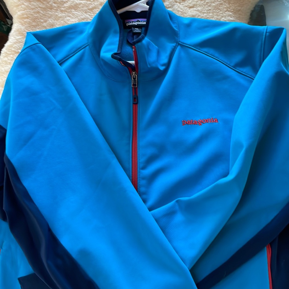 Patagonia LIKE NEW men’s XXL jacket